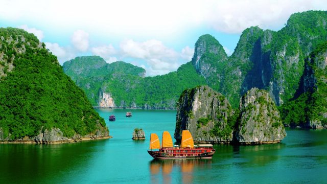 5 DAYS HANOL,VIETNAM TOUR